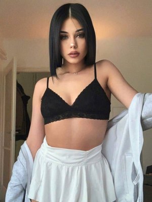 Amhyra Shy