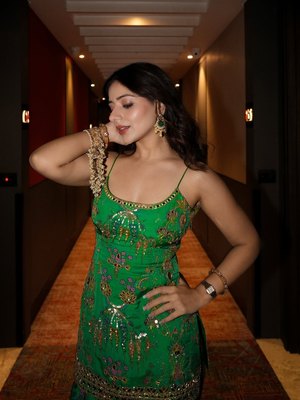Tania (Actress)