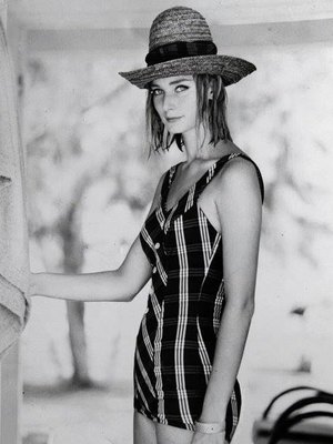 Tania Mallet