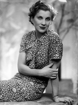 Diana Wynyard