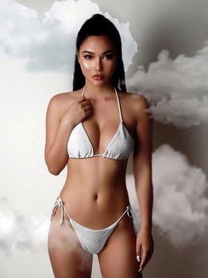 Alexandra Yuan