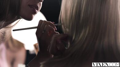 Divoká šukačka venku s blondýnkou Kelly Collins 