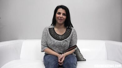 Černovlasá kráska Helena ošukaná na českém castingu