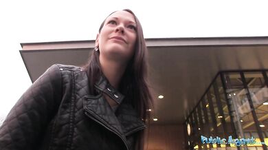 Hledání kundiček z ulice za rychlý prachy