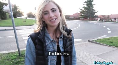 Americký turista ošukaná v Česku za rychlý prachy