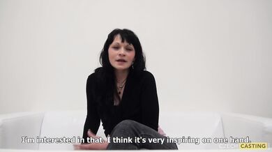 22letá tmavovlasá amatérka Hana na českém castingu