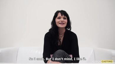 22letá tmavovlasá amatérka Hana na českém castingu