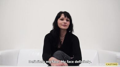 22letá tmavovlasá amatérka Hana na českém castingu
