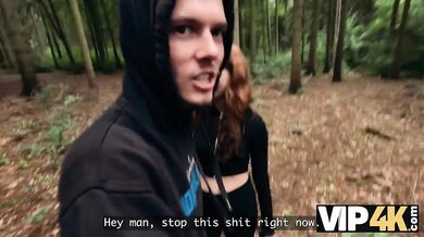 Sexy zrzka ošukaná v podvečer venku za rychlý prachy