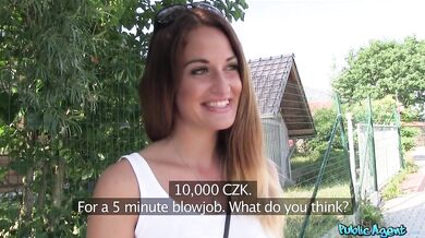Kráska z ulice Nicole Vice ošukaná Public Agentem v POV