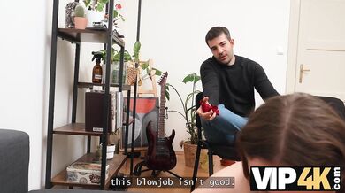 Kozatka Amber Bloom ošukaná cizím chlapem
