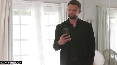 Hřebec s velkým pérem šuká manželovu manželku s velkým zadkem, Ivy Ireland