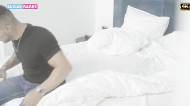 Nadržená latinskoamerická služka s velkým zadkem