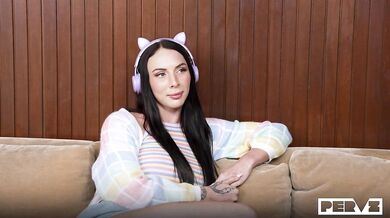Indica Marie je ošukána svým terapeutem