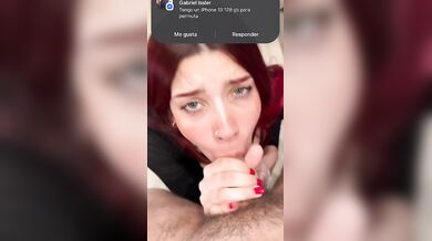 Zrzavá amatérka FiammiSxagain pije šťávu svého muže