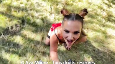 Amatérka AvaMoorex promění výlet ve žhavý sex