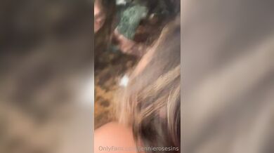 Domácí sex nahrávka asijky s velkými prsy Jennie Rose Sins