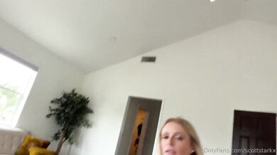 Danielle Renae sleduje porno se svým nevlastním synem