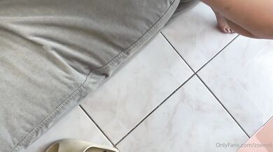 Zoe Neli dostane creampie v obýváku