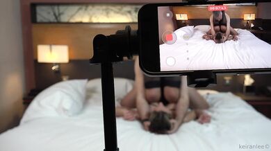 Kráska BambiBrookss natáčí sex nahrávku s Keiranem Lee
