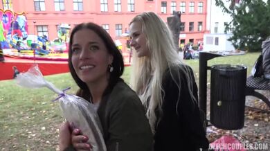Czech Couples 33 - Sex ve čtyřech na veřejnosti!