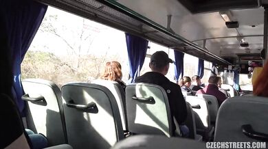 Czech Streets 139 - Rychlovka s MILFkou v autobuse