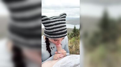 Juliette_mme vykouří svého přítele na vrcholu hory