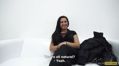 Nadržená prsatá amatérka Erika na Czech Castingu