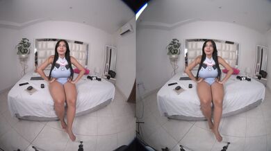 Alhana Pulido v sólovém VR porno videu