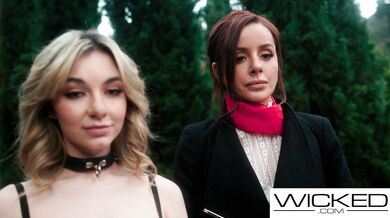 Vanna Bardot se připojuje k dívčí čtyřce jako subinka, aby lízala kundičku
