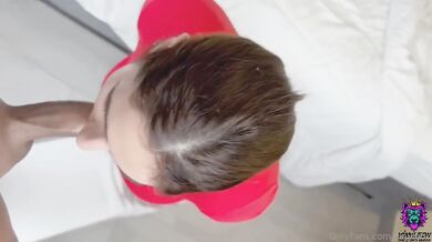 Yiny Leon s velkými prsy je ošukána do zadku