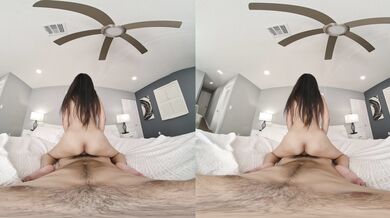 Žhavé prsaté ježdění ve VR