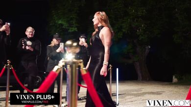 Nápadně krásné Jessi Rae a Ashby Winters potřebují velkého ptáka
