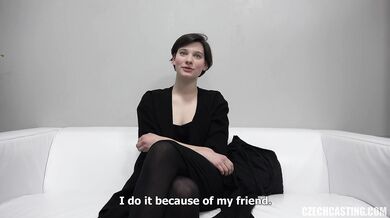 Česká studentka umění Anna na Czech Castingu