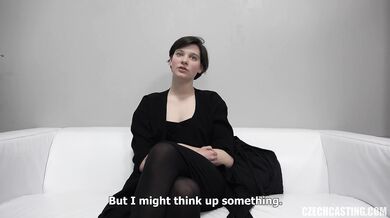 Česká studentka umění Anna na Czech Castingu
