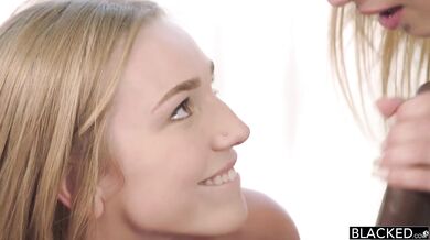 Kendra Sunderland a Jillian Janson v trojce s černým čurákem