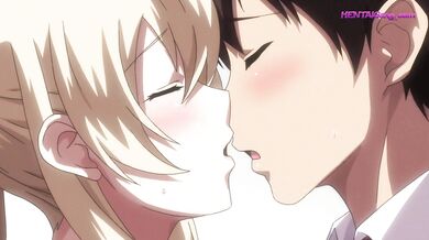 Nevinná anime dívka poprvé vpustí svého milence do sebe