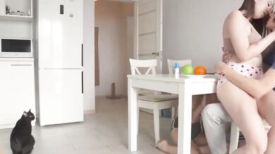 Ruský pár ve trojce