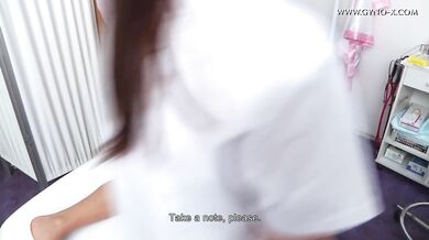 Gynekoložka se postará o svoji pacientku