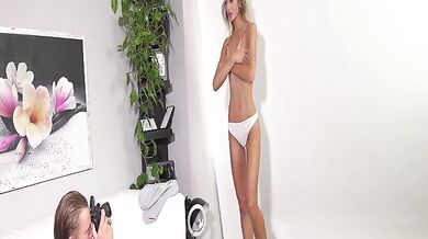 Blond kundička Angel Sky na Czech Sex Castingu