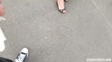 Czech Streets 111 - Mature zrzka šuká za rychlý prachy
