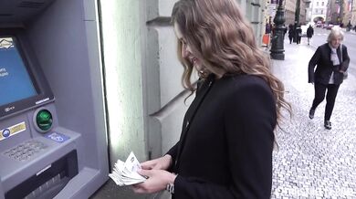 MILFka z ulice šuká s velkým ptákem za rychlý prachy
