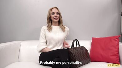 Česká kráska Tatiana Lialina dráždí před kamerou