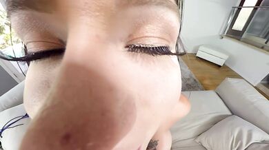 Peta Jensen šuká tvrdě v POV