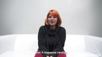 Lola Fauve tvrdě šuká a nechá se vystříkat