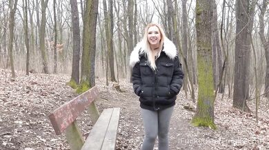 Čech ošuká sexy blond kundičku Samantha Rone