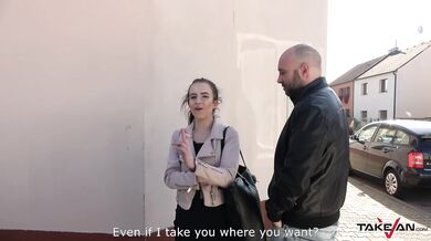 Teen nymfa se nechá ojet v dodávce