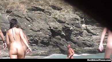 Sexy amatérky na nudistické pláži