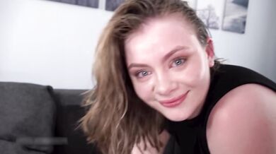Análně ošukaná brunetka Lesya Milk