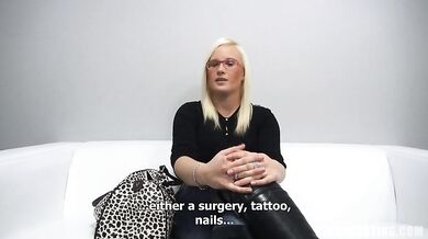 23letá blond amatérka Tereza na castingu